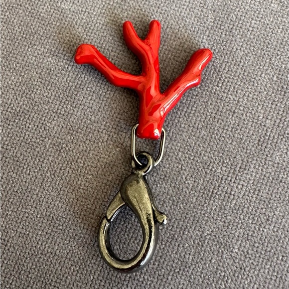 Isaia Keychain - Free Shipping - Picture 3 of 3
